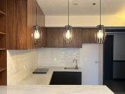 Remodeled 2 BR Unit at KNIGHTSBRIDGE RESIDENCE in...
