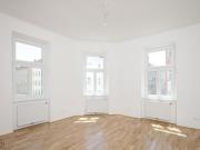 Rendite heute, Wohntraum morgen – Schön sanierte 1...