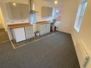 Renovated 1 bedroom flat, available now!