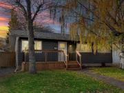 Renovated 2 Bedroom and 1 Bath Basement Suite with Large...