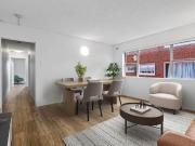 Renovated 2 bedroom apartment in prime location