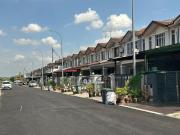 Renovated 2 Storey Terrace LA Garden Austin JP Perdana...