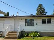 Renovated 3 Bedroom Basement Suite w/ Garage Parking and...