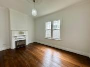 Renovated 4 Bedroom Home in Brunswick!