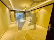 Renovated 7 Beds Double Storey With Lush Garden,...