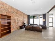 RENOVATED AND FURNISHED, 3 BEDROOM URBAN CONVERSION IN...