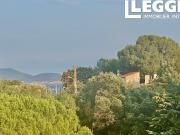 Renovated apartment with sea view with amenities on...