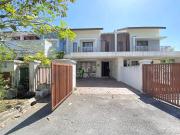 Renovated Cantik 2 Storey 2 Azalea Homes Taman Kundang...