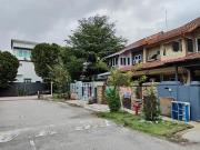 Renovated Double Storey Link at Sg Long