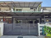 Renovated Double Storey Taman Saujana Rawang Country...