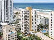 RENOVATED DUAL KEY APARTMENT IN SURFERS PARADISE