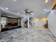 Renovated Extend Facing Open Sri Istana Teluk Pulai 2...