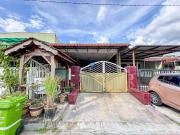 RENOVATED EXTENDED 1 Storey Terrace Taman Jaya Bandar...
