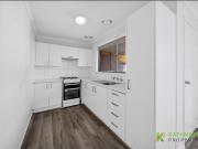 Renovated Family Home in Prime Location 40 Oakwood Road,...