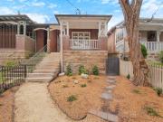 Deposit Taken Renovated Federation Home In Ideal Location