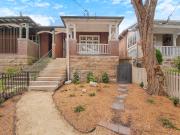 Deposit Taken Renovated Federation Home In Ideal Location