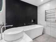 Renovated & Fully Furnished 1 Bedroom Flat