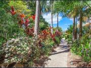 RENOVATED FURNISHED BEACHFRONT APARTMENT WITH POOL