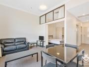 RENOVATED FURNISHED UNIT IN THE VALLEY