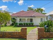 Renovated, Great Location, Air Con