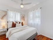 Renovated Highset Home – Walk to Waterfront & Cafés