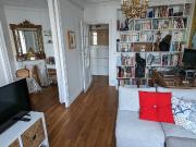 Renovated historic family apartment close to Bois de...