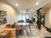 Renovated Level 4 Pelangi Court Apartment Jalan Pekan...
