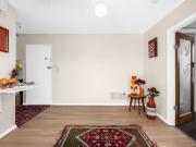 Renovated One Bedroom Unit in Prime Location