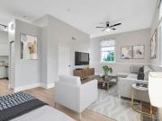 Renovated Open Loft Apartment in Historic Church 1...