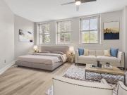 Renovated Open Loft Apartment in Historic Church 1...