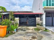 RENOVATED Single Storey Terace Taman Sri Serdang Seri...