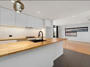 Renovated Spacious 2 Bedroom Apartment!