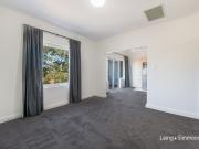 Renovated Stylish Loft Style Apartment