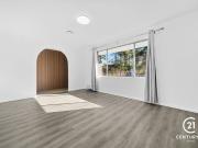 One Week Rent FREE !