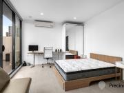 Renovated top floor studio with views from large terrace