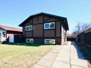 Renovated Upper Floor in Dover