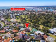 Renovators Delight Opposite Golf Course
