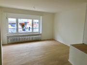 Renovierte 2.5 Zimmer Wohnung an zentraler Lage