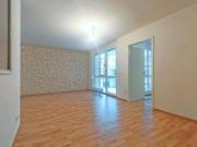 Renovierte 2 RW mit EBK, Balkon und Stellplatz in...