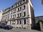 Renovierte 2 Zi Whg im Hochparterre in gut angebundener...