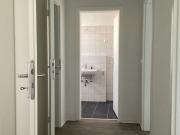 Renovierte 2 Zimmer Wohnung mit Duschbad und Balkon, ab...