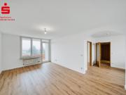 Renovierte 3,5 Zimmer Wohnung mit Alpenblick
