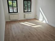 Renovierte 3 Raum Wohnung mit Tageslichtbad