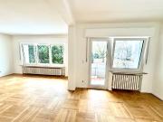 Renovierte 3 Zi. Whg. mit Balkon Hochparterre 33330...