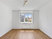 RENOVIERTE 3 Zimmer Neuwohnung GRÜNER, UNVERBAUBARER...