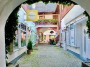 Renovierte 3 Zimmer Wohnung in zentraler Lage in...