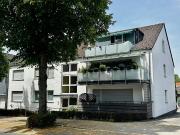 Renovierte 3 Zimmer Wohnung mit großem Balkon und Garage...