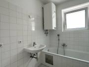 Renovierte 3 Zimmerwohnung in gut angebundener Lage von...