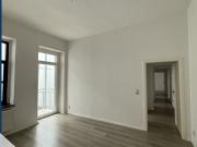 Renovierte 4 Zimmer Wohnung mit EBK, Balkon &...