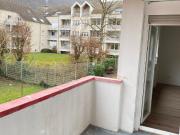 Renovierte 4 ZKB Wohnung mit Balkon ab sofort verfügbar!
